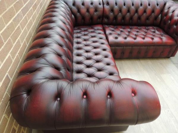 Image 3 of Chesterfield Corner Sofa (UK Delivery)