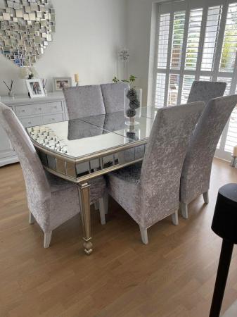 Image 3 of Mirrored Dining Table x 6 seater
