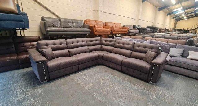 Image 1 of La-z-boy Hollywood brown fabric manual recliner corner sofa