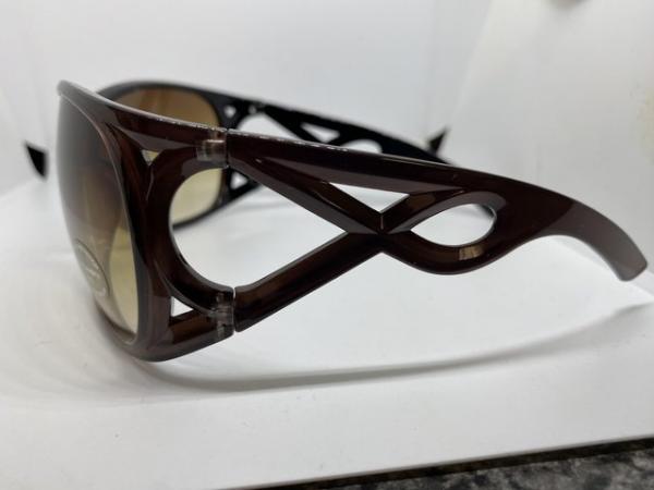 Image 3 of New women’s sunglasses over size or cat’s eyes Sykes