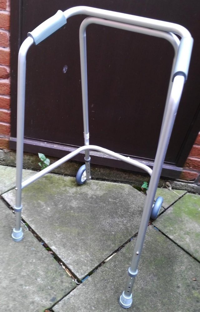 Preview of the first image of WALKING / ZIMMER FRAME PERSONAL MOBILITY DEVICE WITH WHEEL.