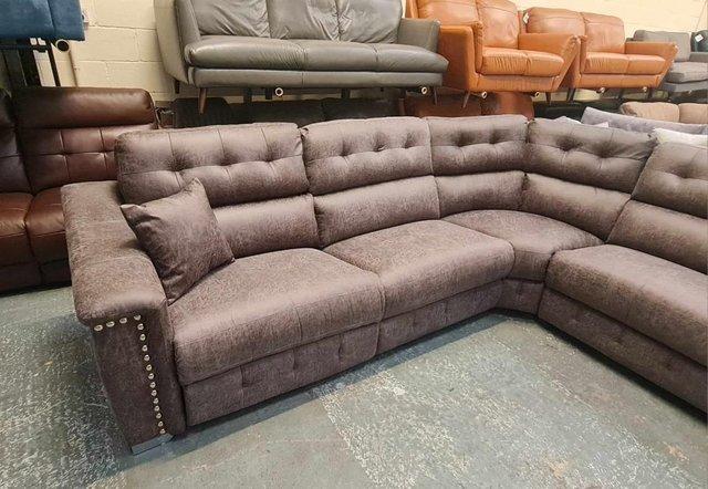 Image 9 of La-z-boy Hollywood brown fabric manual recliner corner sofa