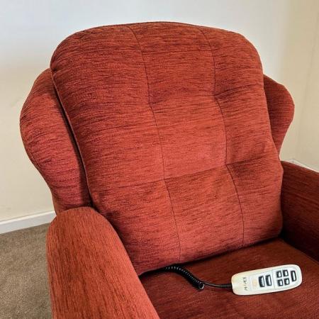 Image 2 of GPLAN ELECTRIC RISER RECLINER DUAL MOTOR CHAIR ~ CAN DELIVER