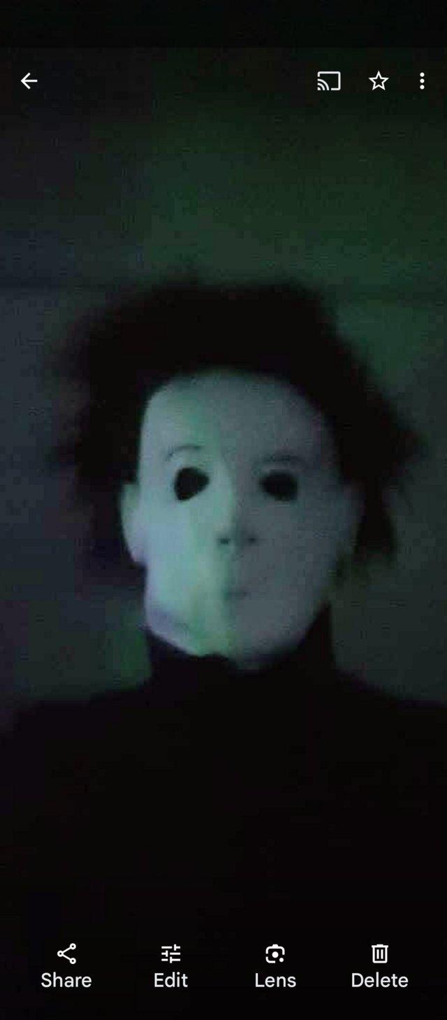 Preview of the first image of Michael Myers mask.............