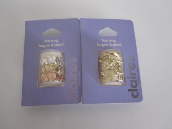 Image 1 of New Claire's toe rings pack of 2