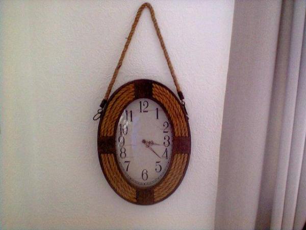 Image 3 of Wall Clock in Rope Design Excellent