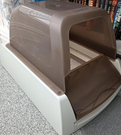 Image 4 of Pets safe ScoopFree Covered Self-Cleaning Litter Box