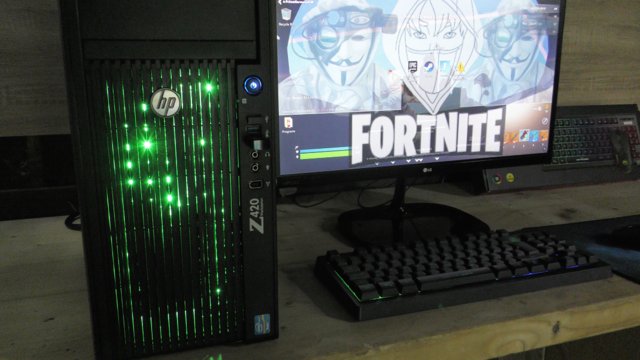Preview of the first image of Gaming PC, Monitor, keyboard and mouse..