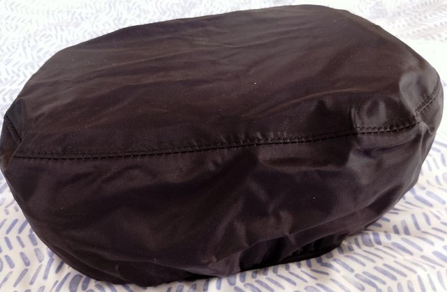 Image 2 of Shad EO9C tank bag - mint condition, half retail price