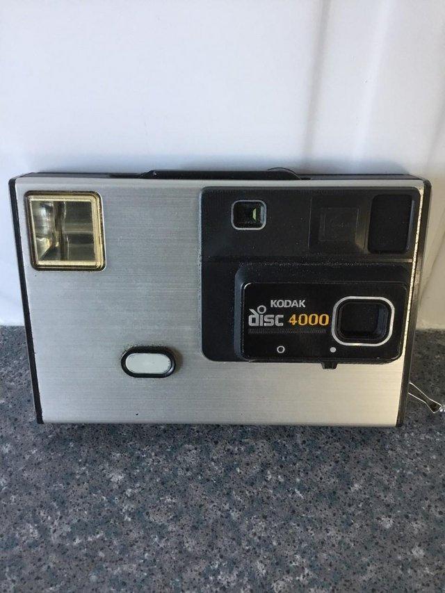 Preview of the first image of Vintage KODAK DISC 4000 CAMERA with Carry case.