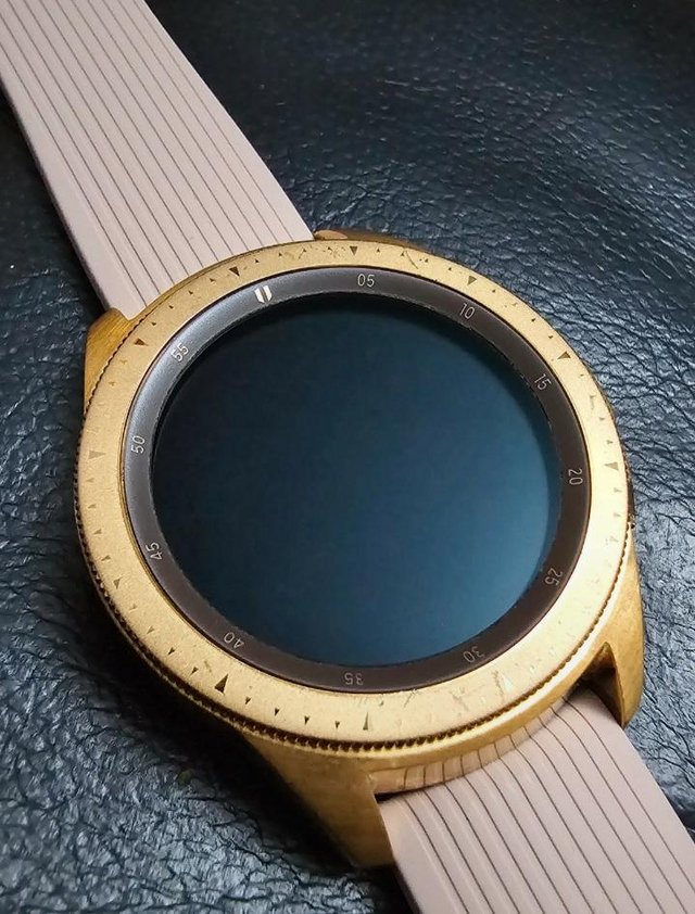 Preview of the first image of Samsung Galaxy Watch LTE + Bluetooth 42mm Rose Gold.