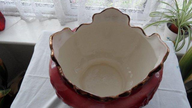 Image 1 of Large glazed ceramic plant pot