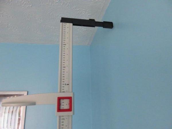 Image 4 of Seca 213 Portable Height Measure