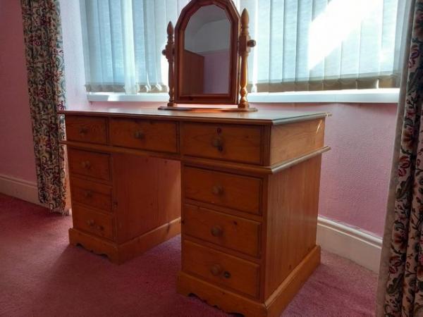 Image 2 of Pine Bedroom Dressing Table