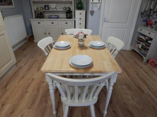 Image 5 of Farmhouse Beech Dining table / Kitchen table & 4 chairs