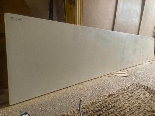 Image 1 of Ikea 13mm Forbattra board-high gloss white 240cm x 39cm