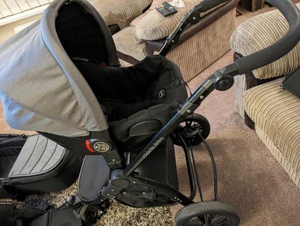 Image 1 of Stomp 3 in one travel system