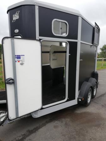 Image 4 of Ifor Williams HB506 Horse trailer