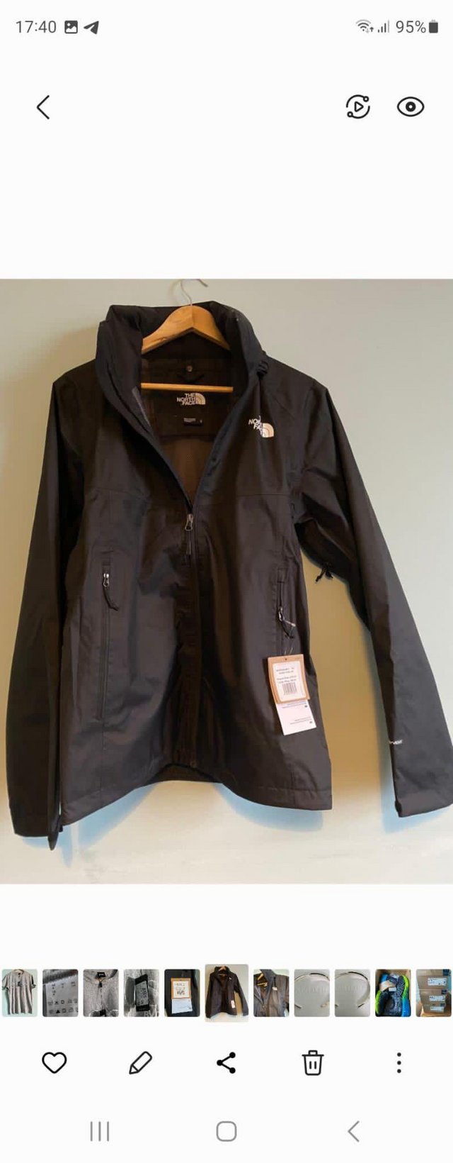 Preview of the first image of North face jacket xs tetsu black brand new.