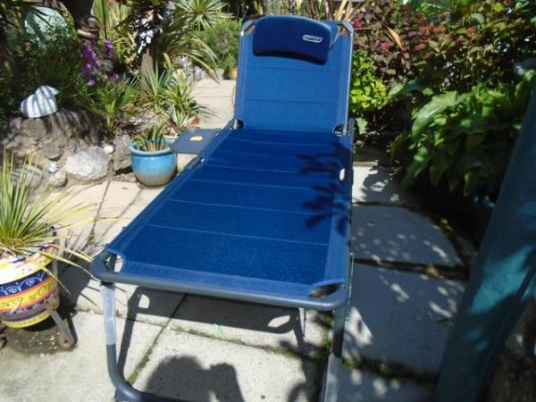 Image 2 of GARDEN LOUNGER/CAMP BED - Quest Elite Ragley F1304 - AS NEW