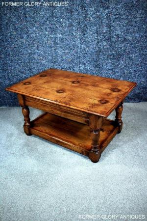 Image 19 of A TITCHMARSH & GOODWIN STYLE SOLID OAK POTBOARD COFFEE TABLE