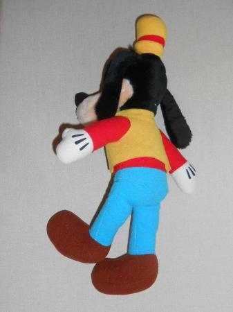Image 3 of Walt Disney “Goofy” soft toy plush