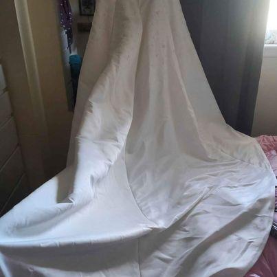 Image 2 of BNWT Wedding Dress UK 20 Satin Beaded/Boned Strapless