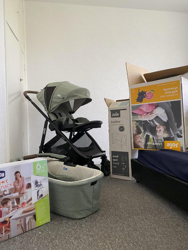 Preview of the first image of Joie Versatrax Travel System.