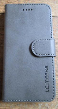 Image 3 of Iphone 5/5S hard case with magnetic clasp,