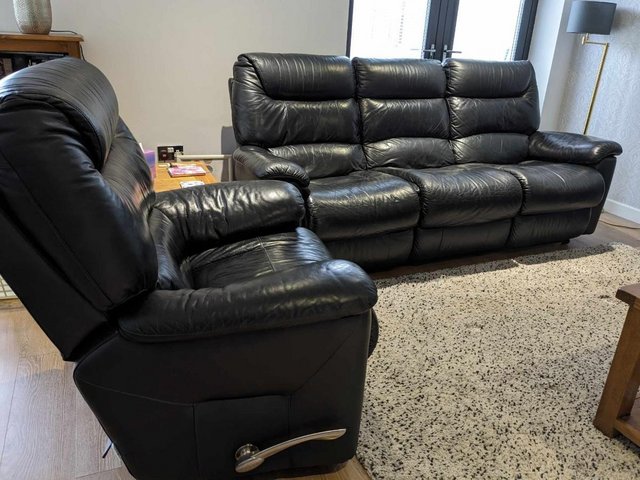 Preview of the first image of LA-Z-BOY Reclining 3 Seater Sofa & Reclining Armchair.