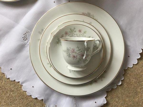 Image 2 of Mayfair White with Pink flowers Bone China Dinner set