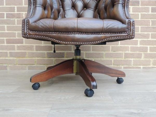 Image 9 of Chesterfield Directors Chair (UK Delivery)