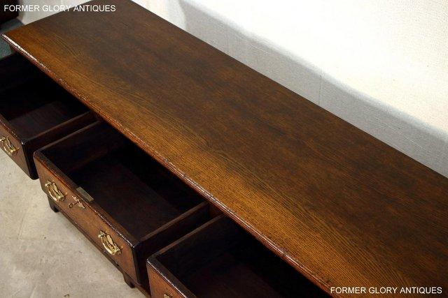Image 56 of TITCHMARSH AND GOODWIN OAK DRESSER BASE SIDEBOARD HALL TABLE