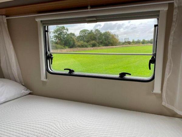 Image 25 of Hymer Carado T135 Auto 2.3 2017 SORRY DEPOSIT RECEIVED