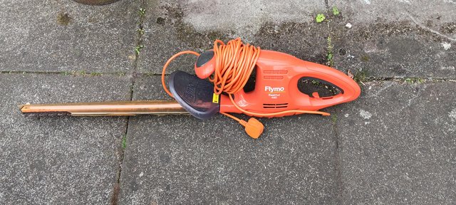 Image 2 of Flymo Hedge Trimmer, good condition