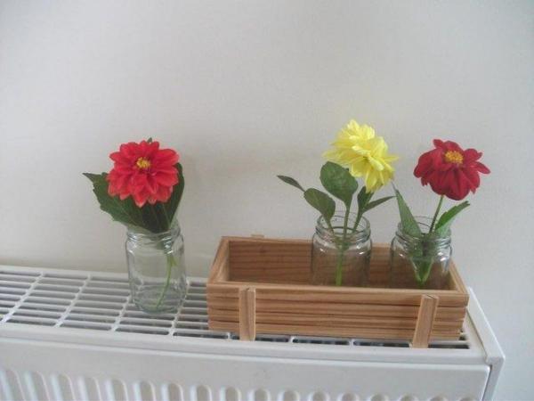 Image 2 of SEASONAL POSEY FLOWERS IN A WOODEN TRAY