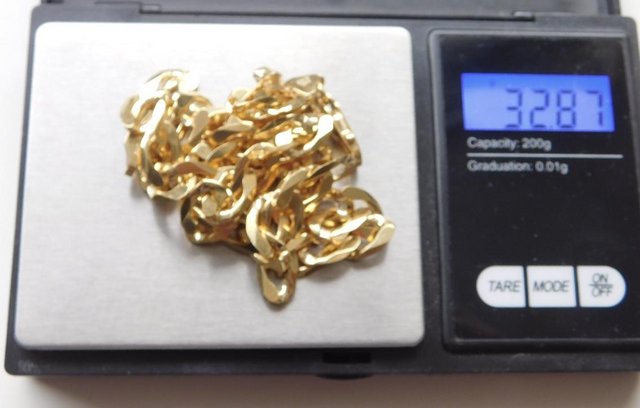 Image 1 of 9ct GOLD CURB CHAIN 32.87g 20 INCHES £825 REF:C25A