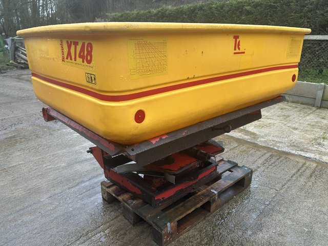 Preview of the first image of Teagle xt 48 fertiliser spreader.
