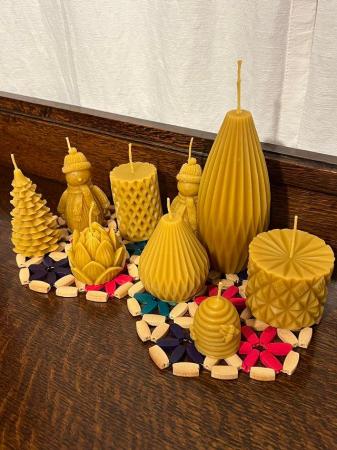 Image 2 of Honey and beeswax candles gift set