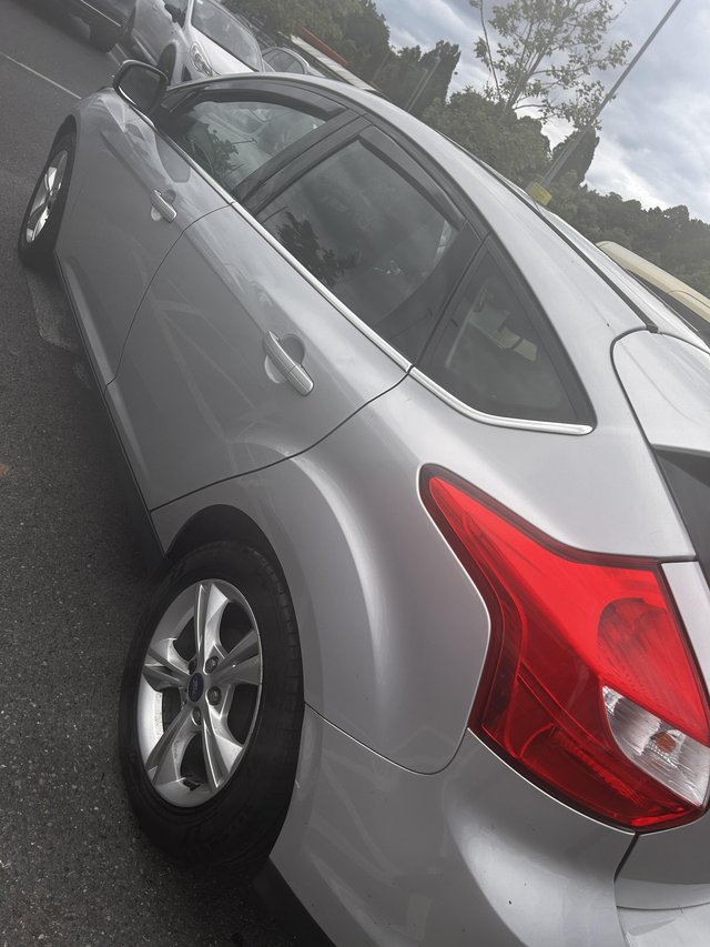 Preview of the first image of Ford focus 1.6 petrol 2011.