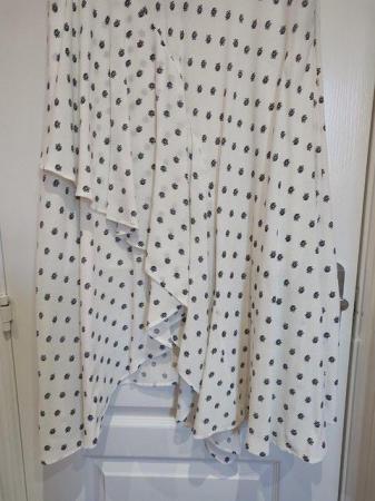 Image 5 of New with tags Marks and Spencer Soft White Skirt Size 12 Reg