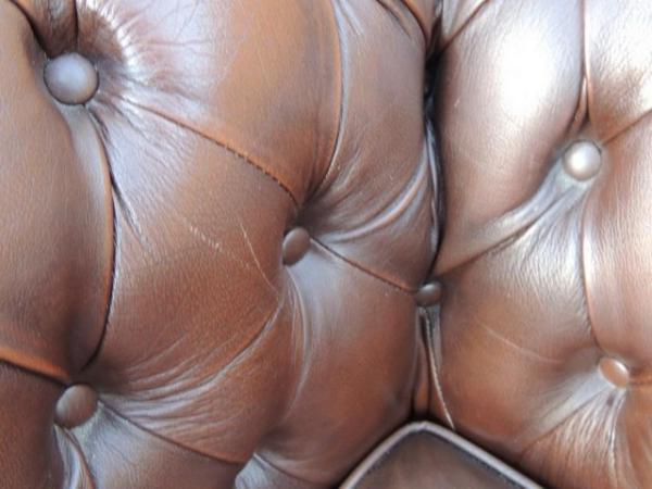 Image 15 of Chesterfield 3 seater Antique Brown Sofa (UK Delivery)