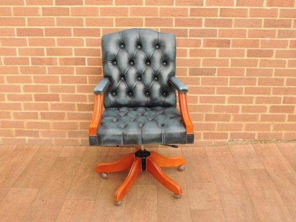 Image 3 of Gainsborough Chesterfield Chair with Yew Frame (UK Delivery)