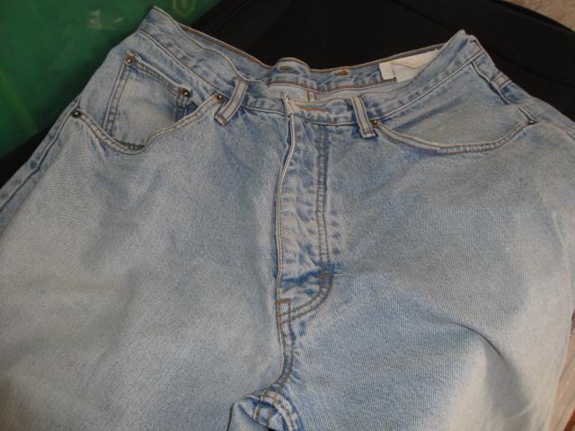 Preview of the first image of Ripped Used Blue Denim Jeans 32" W 34" leg C317.