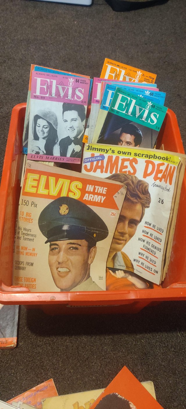 Preview of the first image of Elvis Presley books and magazines.