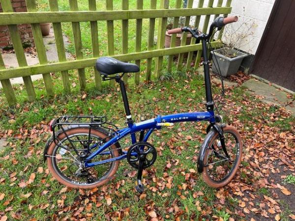 Image 2 of Raleigh Stow-a0way folding Bicycle