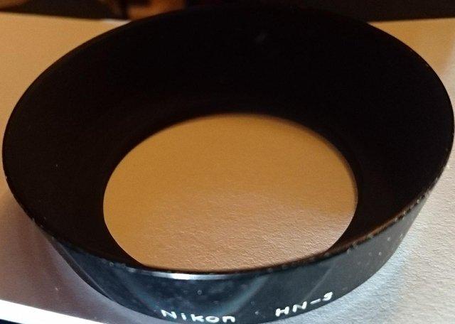 Preview of the first image of Nikon HN-3 Lens Hood.