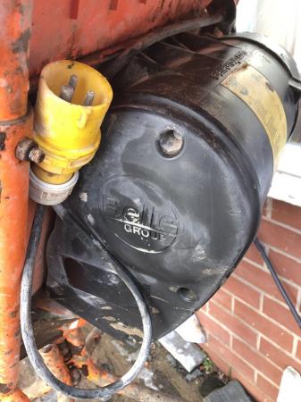 Image 1 of Belle 110v Cement mixer good working condition