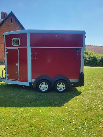 Image 12 of Ifor Williams Horse Trailer HB 511