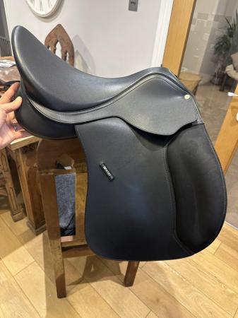 Image 3 of Black 17 inch Wintec Wide Saddle with Cair
